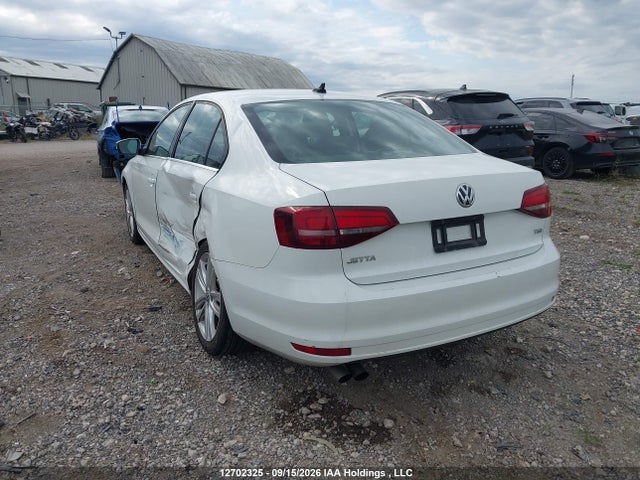 Volkswagen Jetta 2016 3VWL07AJXGM413917 Image 3