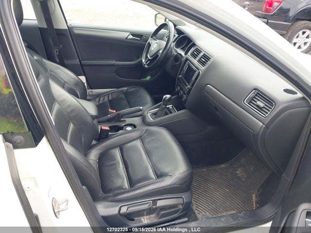 Volkswagen Jetta 2016 3VWL07AJXGM413917 Image 5