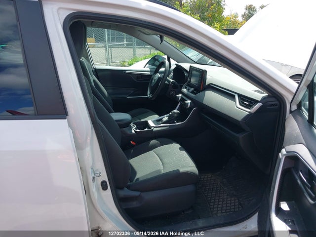2020 Toyota Rav4 Le მანქანა იყიდება აუქციონზე, vin: 2T3B1RFV4LC104425, აუქციონის ნომერი: 12702336