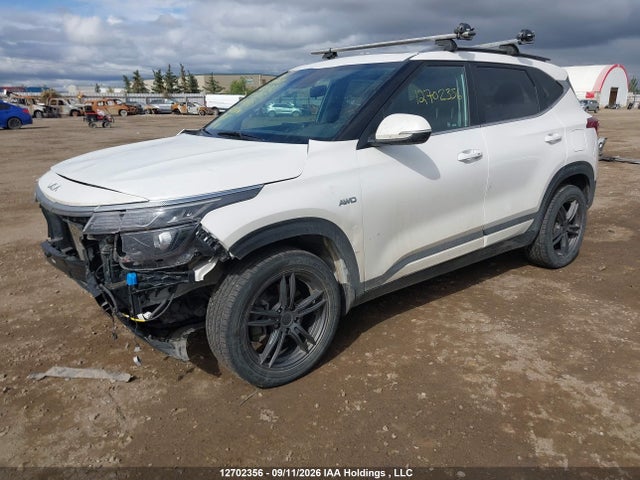 KIA Seltos 2023 KNDEUCAA6P7348387 Image 2