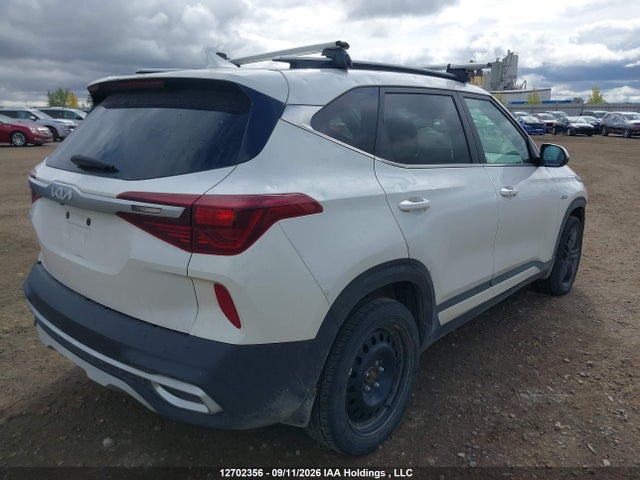 KIA Seltos 2023 KNDEUCAA6P7348387 Image 4
