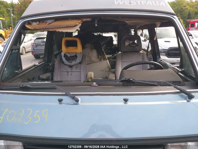 1988 Volkswagen Vanagon Campmobile მანქანა იყიდება აუქციონზე, vin: WV2ZB0252JH049313, აუქციონის ნომერი: 12702359