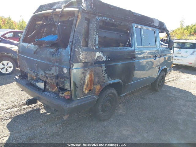 1988 Volkswagen Vanagon Campmobile მანქანა იყიდება აუქციონზე, vin: WV2ZB0252JH049313, აუქციონის ნომერი: 12702359