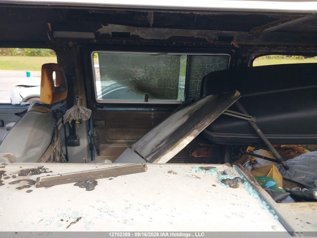 1988 Volkswagen Vanagon Campmobile მანქანა იყიდება აუქციონზე, vin: WV2ZB0252JH049313, აუქციონის ნომერი: 12702359