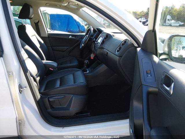 Aukcja sprzedaży 2013 Volkswagen Tiguan 2.0 Tsi Comfortline/2.0 Tsi Highline/2.0 Tsi Trendline, vin: WVGJV3AX5DW617329, numer aukcji: 12702371
