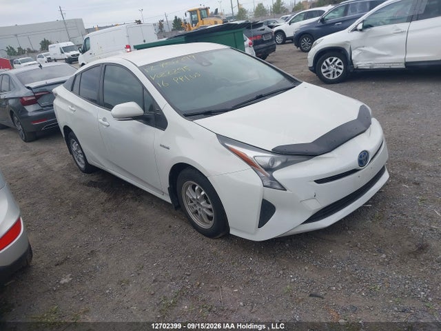 2016 Toyota Prius Technology/touring მანქანა იყიდება აუქციონზე, vin: JTDKBRFU7G3022295, აუქციონის ნომერი: 12702399
