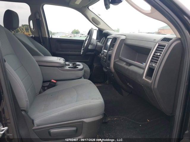 12702407 :رقم المزاد ، 1C6RR7FG9KS588845 vin ، 2019 Ram 1500 Classic Tradesman مزاد بيع