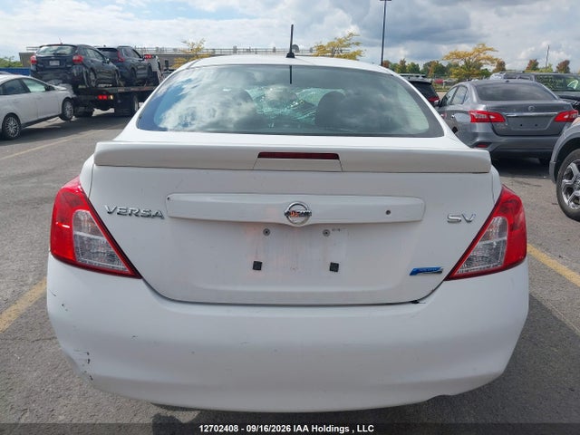 Nissan Versa 2014 3N1CN7AP4EL812563 Image 16