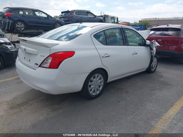 Nissan Versa 2014 3N1CN7AP4EL812563 Image 4