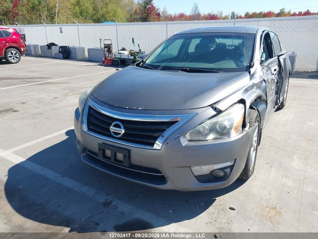 2015 Nissan Altima მანქანა იყიდება აუქციონზე, vin: 1N4AL3AP4FN395309, აუქციონის ნომერი: 12702417