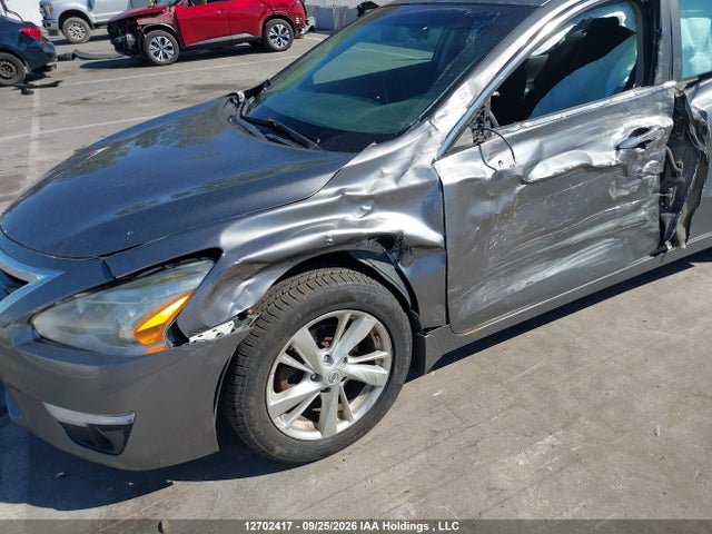 2015 Nissan Altima მანქანა იყიდება აუქციონზე, vin: 1N4AL3AP4FN395309, აუქციონის ნომერი: 12702417