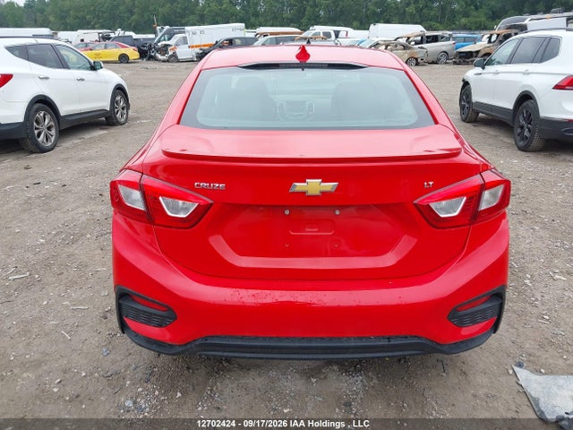 Aukcja sprzedaży 2018 Chevrolet Cruze Lt Auto, vin: 1G1BE5SM5J7165096, numer aukcji: 12702424