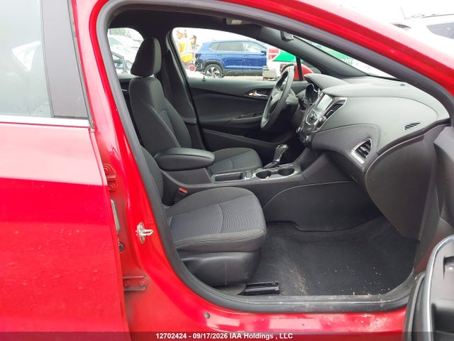 Aukcja sprzedaży 2018 Chevrolet Cruze Lt Auto, vin: 1G1BE5SM5J7165096, numer aukcji: 12702424