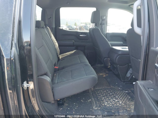 Продаж на аукціоні авто 2022 Chevrolet Silverado K1500 Trail Boss Custom, vin: 3GCPDCED8NG681253, номер лоту: 12702466