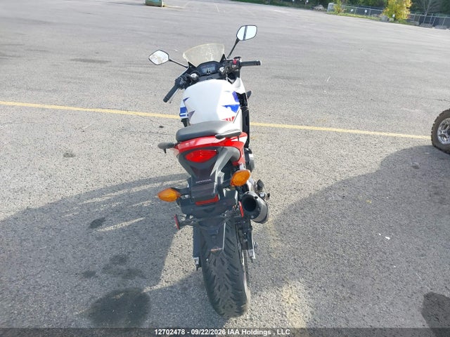 MLHPC4426E5100135 Honda Cbr500 Ra