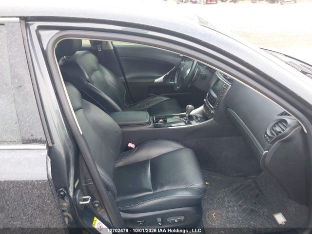 2011 Lexus Is 350 მანქანა იყიდება აუქციონზე, vin: JTHCE5C28B5000311, აუქციონის ნომერი: 12702479