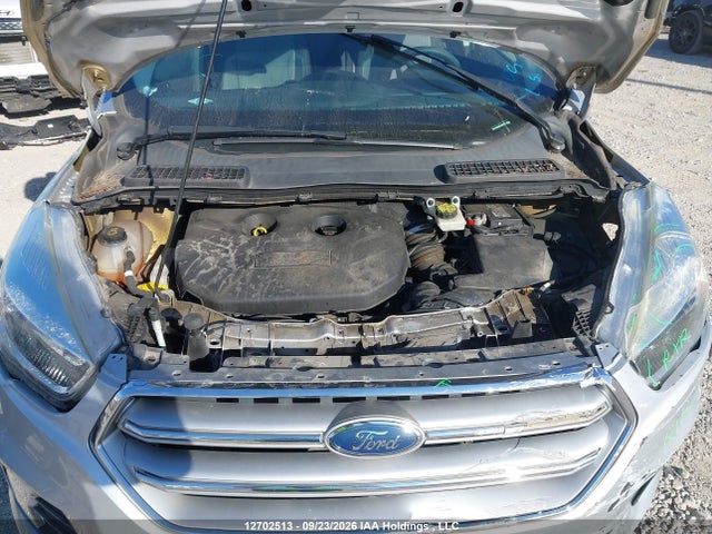 Ford ESCAPE SE 2017 1FMCU9G96HUE98733 Image 10
