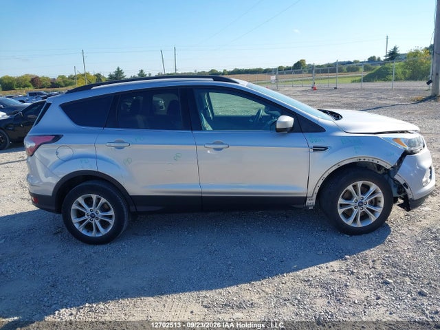 Ford ESCAPE SE 2017 1FMCU9G96HUE98733 Image 13