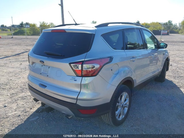 Ford ESCAPE SE 2017 1FMCU9G96HUE98733 Image 4