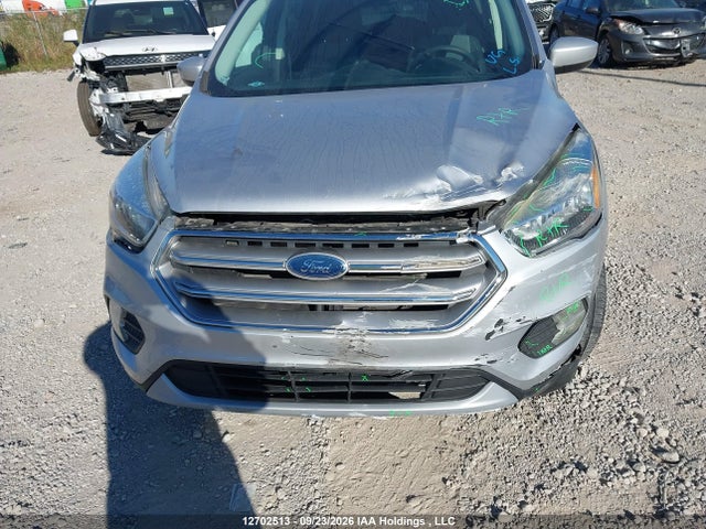 Ford ESCAPE SE 2017 1FMCU9G96HUE98733 Image 6