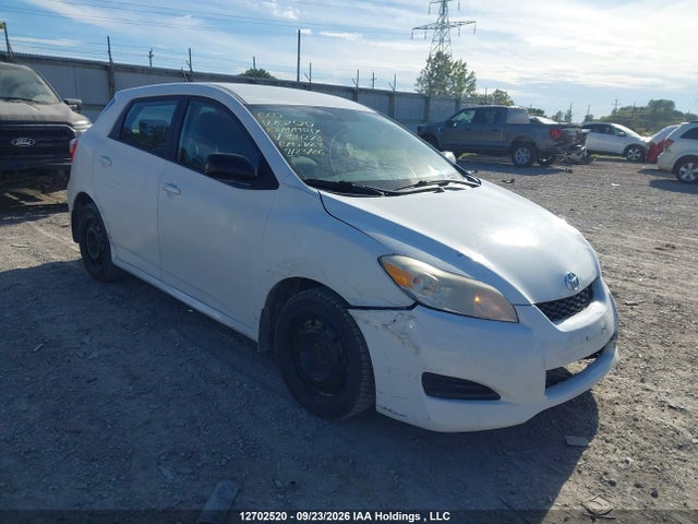 12702520 :رقم المزاد ، 2T1KU4EE5AC354273 vin ، 2010 Toyota Matrix Wagon مزاد بيع