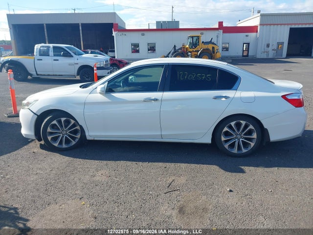 2013 Honda Accord მანქანა იყიდება აუქციონზე, vin: 1HGCR2F58DA808177, აუქციონის ნომერი: 12702575