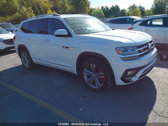 12702582 :رقم المزاد ، 1V2RR2CA0JC565926 vin ، 2018 Volkswagen Atlas مزاد بيع