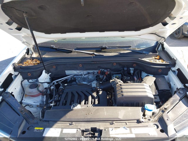 12702582 :رقم المزاد ، 1V2RR2CA0JC565926 vin ، 2018 Volkswagen Atlas مزاد بيع