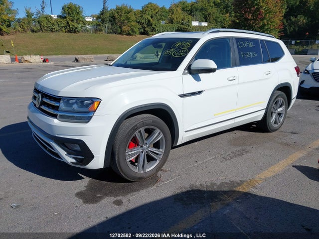 12702582 :رقم المزاد ، 1V2RR2CA0JC565926 vin ، 2018 Volkswagen Atlas مزاد بيع