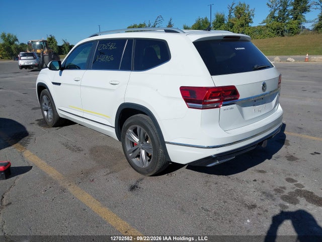 12702582 :رقم المزاد ، 1V2RR2CA0JC565926 vin ، 2018 Volkswagen Atlas مزاد بيع