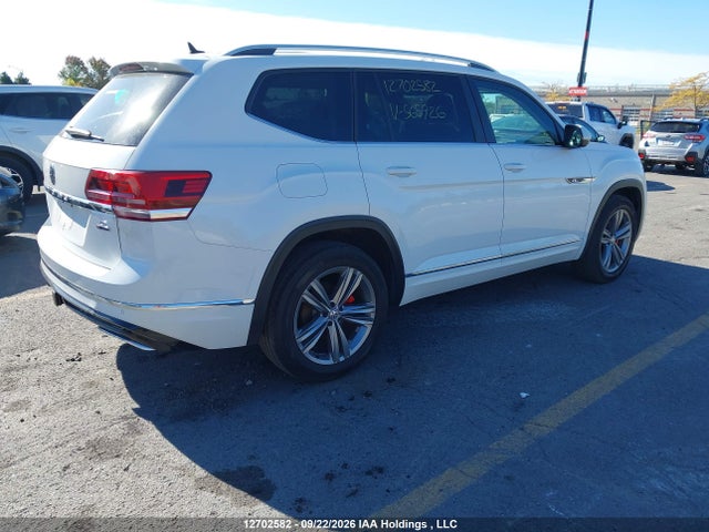 12702582 :رقم المزاد ، 1V2RR2CA0JC565926 vin ، 2018 Volkswagen Atlas مزاد بيع