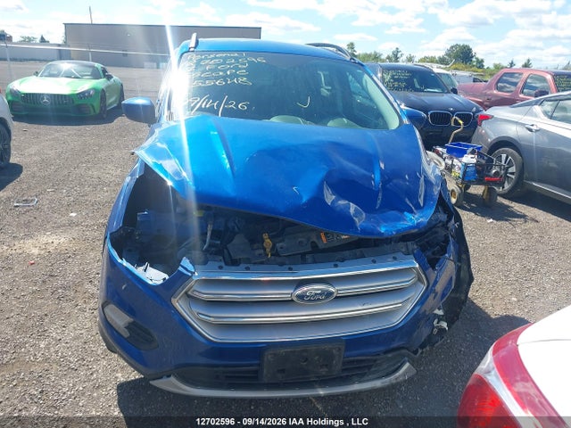 Продаж на аукціоні авто 2017 Ford Escape Se, vin: 1FMCU9G93HUA55648, номер лоту: 12702596