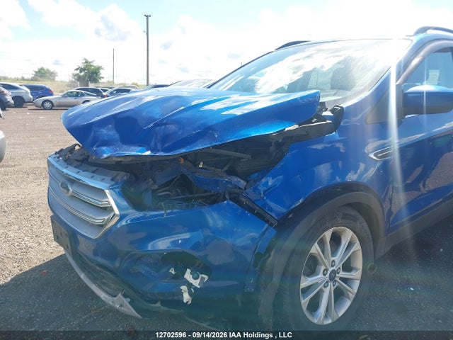 Продаж на аукціоні авто 2017 Ford Escape Se, vin: 1FMCU9G93HUA55648, номер лоту: 12702596