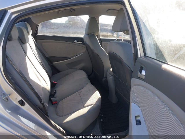 2013 Hyundai Accent Gls/gs მანქანა იყიდება აუქციონზე, vin: KMHCT4AE7DU352332, აუქციონის ნომერი: 12702601