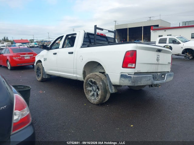 3C6RR7KG4NG374671 RAM 1500 Classic Tradesman