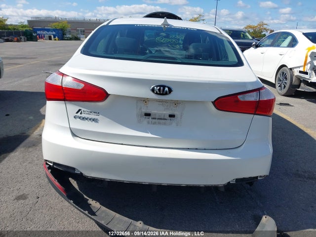 Продажа на аукционе авто 2016 Kia Forte 1.8l Lx/1.8l Lx+, vin: KNAFX4A6XG5542927, номер лота: 12702656