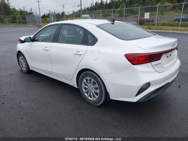 KIA FORTE LX 2022 3KPF24ADXNE453568 Image 3