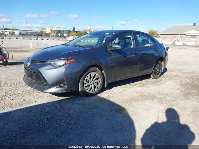 2T1BURHE6HC802944 Toyota COROLLA LE