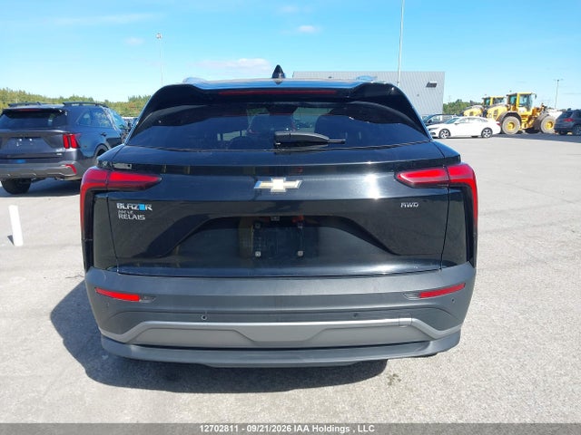 12702811 :رقم المزاد ، 3GNKDBRJ1RS238618 vin ، 2024 Chevrolet Blazer 2lt مزاد بيع