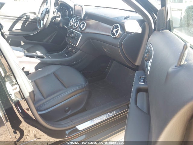 12702820 :رقم المزاد ، WDCTG4GB3FJ112117 vin ، 2015 Mercedes-benz Gla 250 4matic مزاد بيع