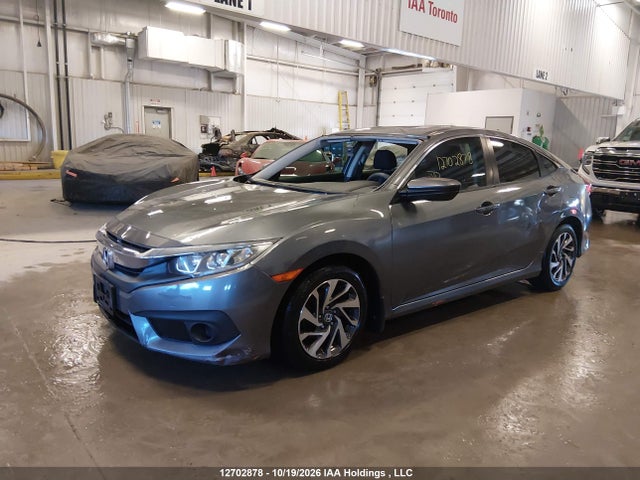 Honda CIVIC EX 2018 2HGFC2F89JH024578 Image 2