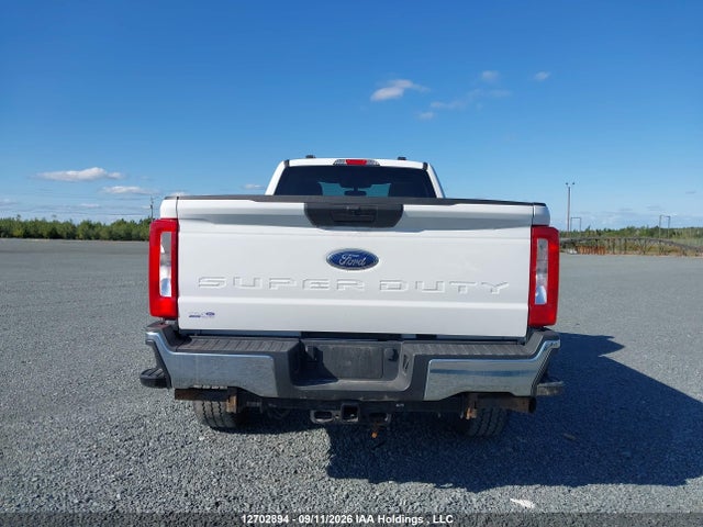 12702894 :رقم المزاد ، 1FTRF3BN0REC10193 vin ، 2024 Ford F350 Super Duty مزاد بيع