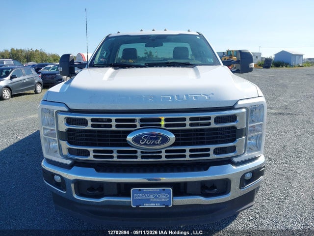 12702894 :رقم المزاد ، 1FTRF3BN0REC10193 vin ، 2024 Ford F350 Super Duty مزاد بيع