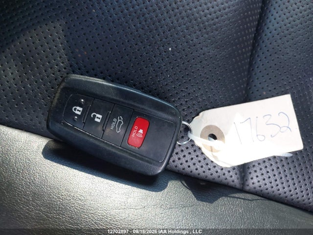 2019 Toyota Rav4 Hybrid Limited მანქანა იყიდება აუქციონზე, vin: 2T3DWRFV7KW007467, აუქციონის ნომერი: 12702897