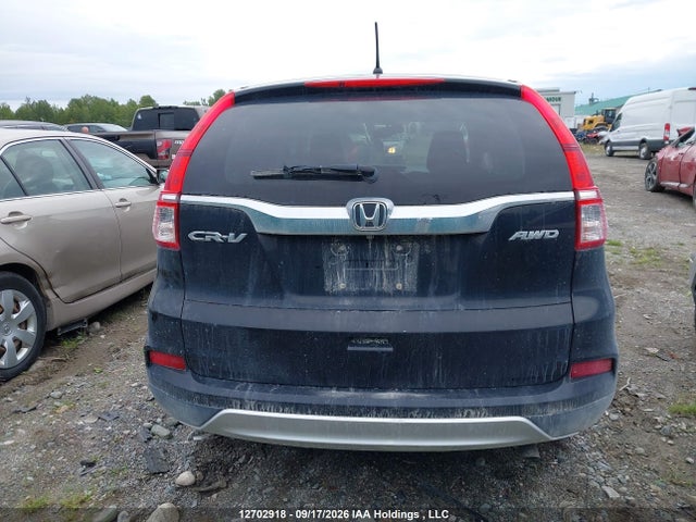 Honda CR-V SE 2015 2HKRM4H42FH111672 Image 16