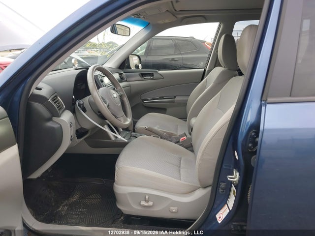2013 Subaru Forester 2.5x Premium მანქანა იყიდება აუქციონზე, vin: JF2SHCDC2DH442035, აუქციონის ნომერი: 12702938