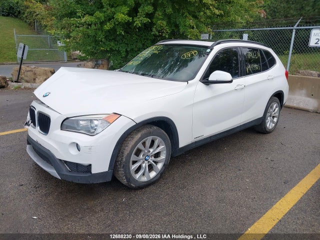 BMW X1 Xdrive28i 2014 WBAVL1C54EVR95125 Image 2