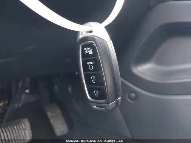 KM8K2CAB5PU042831 Hyundai Kona Se