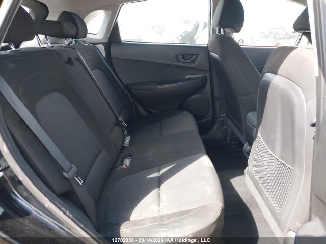 KM8K2CAB5PU042831 Hyundai Kona Se