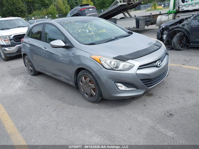 2013 Hyundai Elantra Gt მანქანა იყიდება აუქციონზე, vin: KMHD35LE6DU026481, აუქციონის ნომერი: 12702977